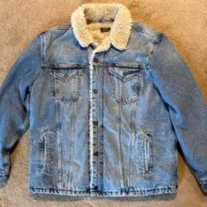 Levis Sherpa Lined Skateboarding Collection Trucker Jacket Denim Mens XL $130